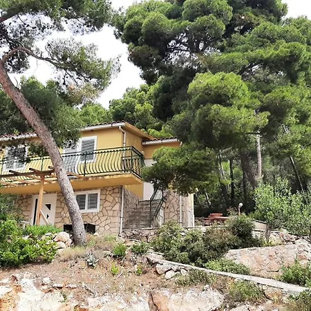 Weiler House *